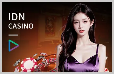 Bàn Baccarat sang trọng với người chia bài Việt Nam